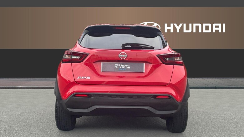 Nissan Juke 1.0 DiG-T 114 N-Connecta 5dr Petrol Hatchback